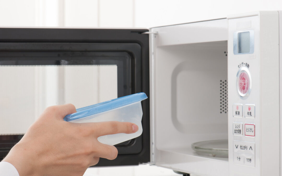 Why Shouldn’t You Microwave Plastic?